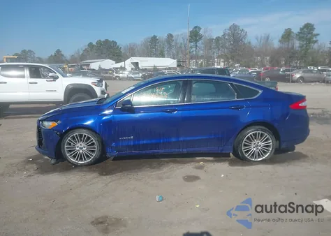 2013 Ford Fusion Hybrid Se z USA, uszkodzony, nr VIN 3FA6P0LU9DR382982
